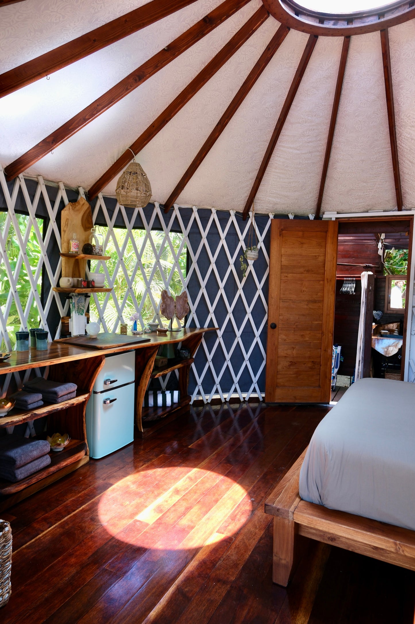Oceanfront Yurt - 100 Foot Wave Getaways