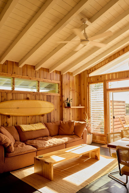 The Cedar House - Private Yard and Entrance!