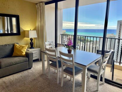 Ocean View Waikiki Banyan Getaway w/ Parking & AC