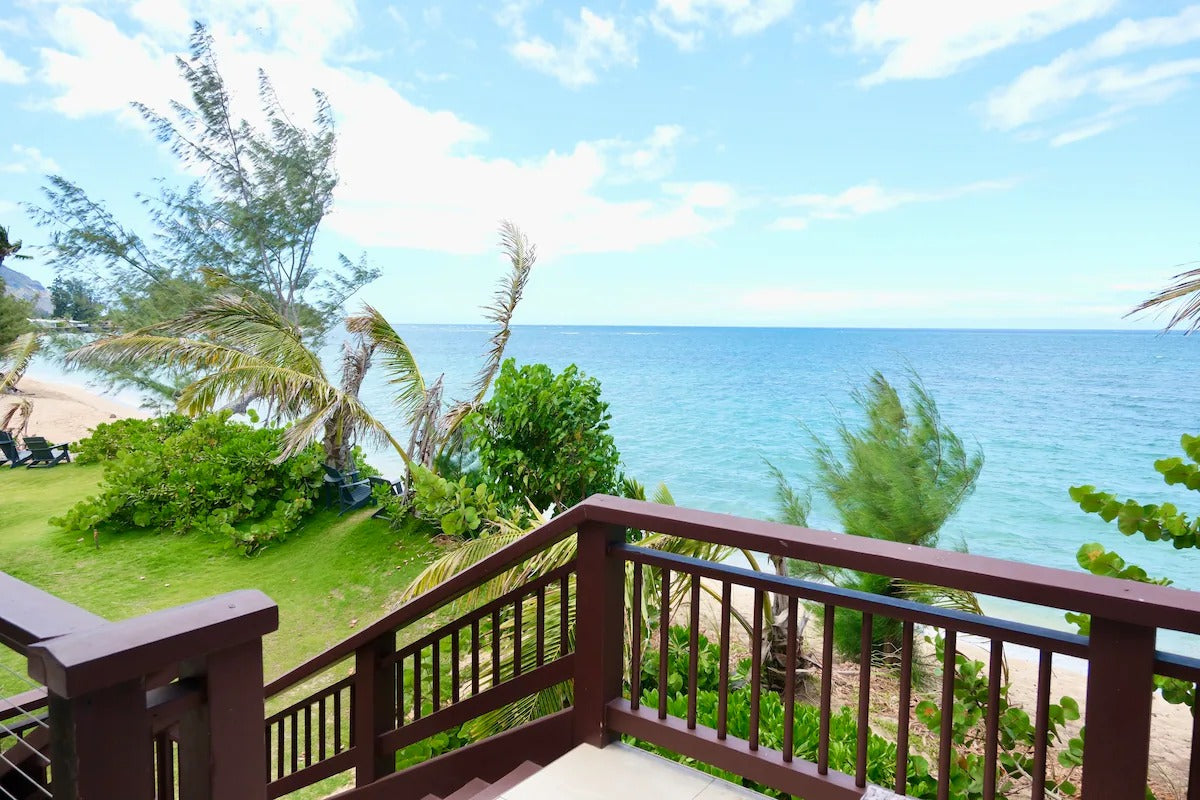 Ocean Views Studio - 100 Foot Wave Getaways