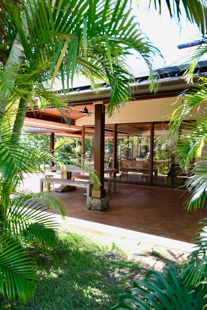 Oceanfront Cottage - 100 Foot Wave Getaways