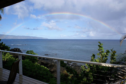 Waimea Bay North Shore Ocean Front - with AC
