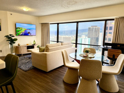 Honolulu Ocean/Mountain View Stay-Parking/Laundry