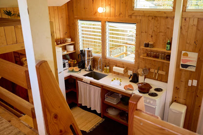 Aloha Surf Cabin - Private Yard and Entrance!