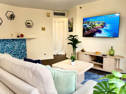 Honolulu Ocean/Mountain View Stay-Parking/Laundry