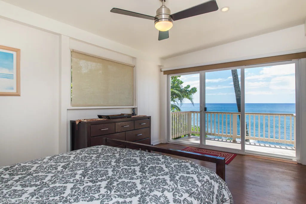 Waimea Bay North Shore Ocean Front - with AC