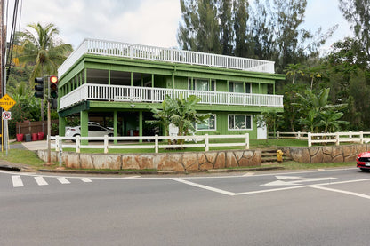 The Sharks Cove House - Stunning Ocean Views!