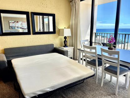 Ocean View Waikiki Banyan Getaway w/ Parking & AC