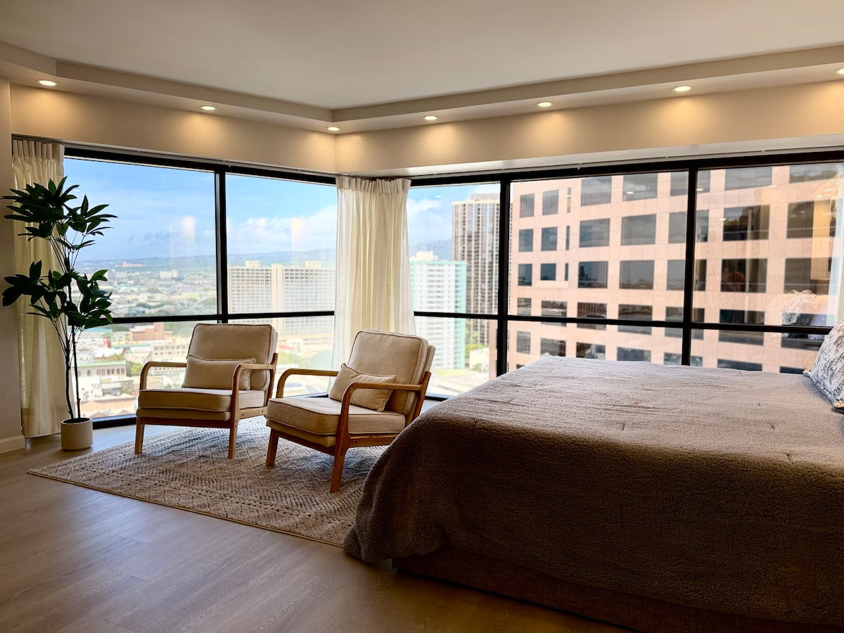 Modern Renovated Honolulu View Escape