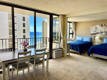 Ocean View Waikiki Banyan Getaway w/ Parking & AC