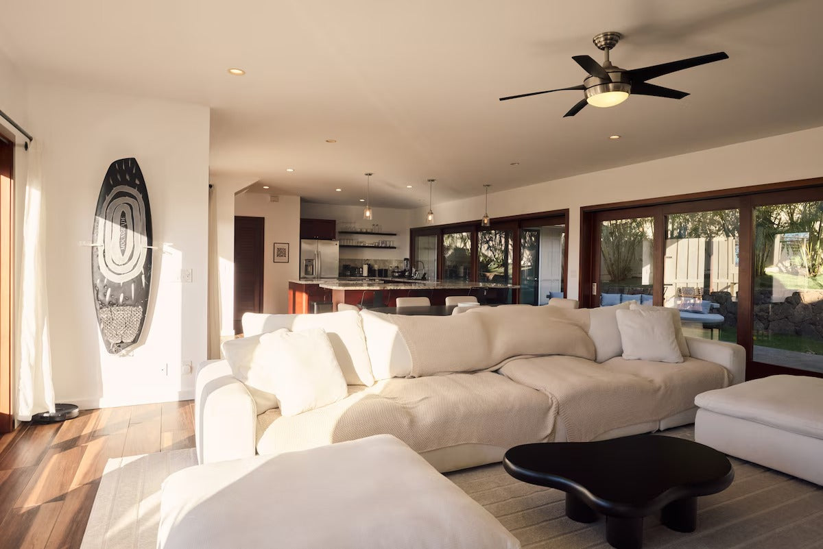 Luxury family villa with Ocean views - 5 Bed - NS