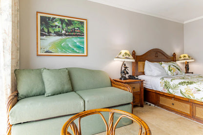 Ocean View Waikiki Studio Retreat-Balcony, Pool/AC