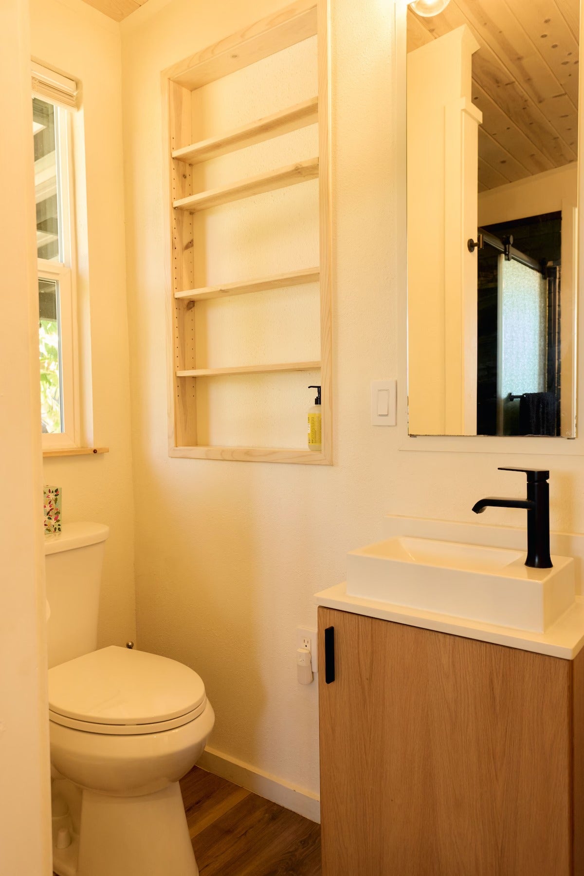 Country Tiny Home in Hale'iwa