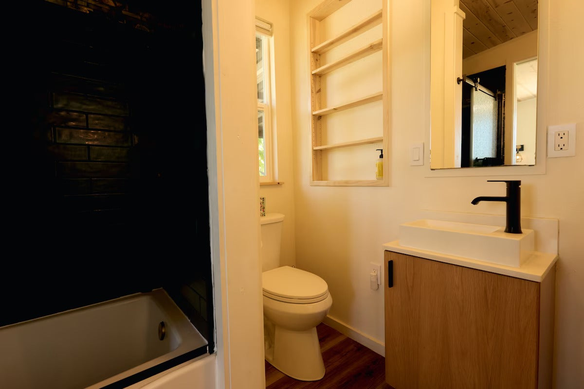 Country Tiny Home in Hale'iwa