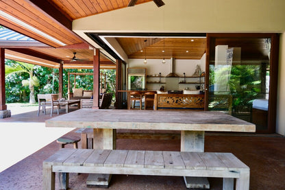 Oceanfront Cottage - 100 Foot Wave Getaways