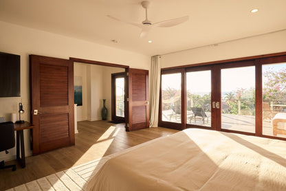 Luxury family villa with Ocean views - 5 Bed - NS