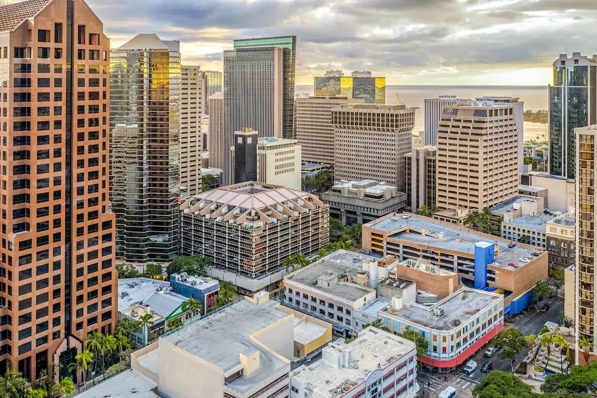 Honolulu Ocean/Mountain View Stay-Parking/Laundry