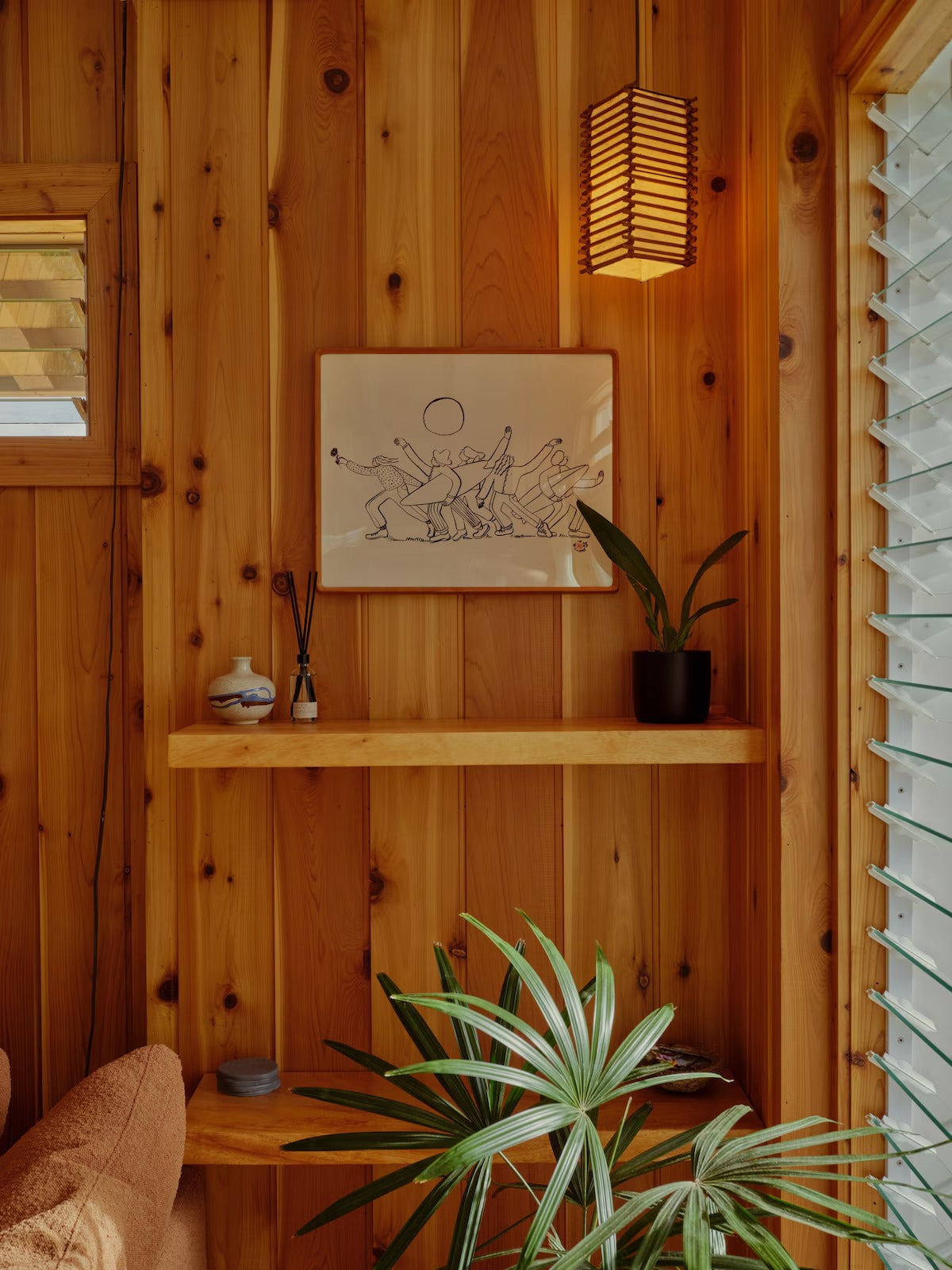 The Cedar House - Private Yard and Entrance!
