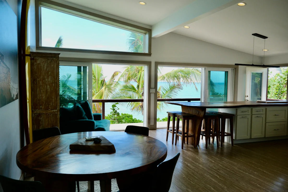 Ocean Views 2 Bedroom - 100 Foot Wave Getaways