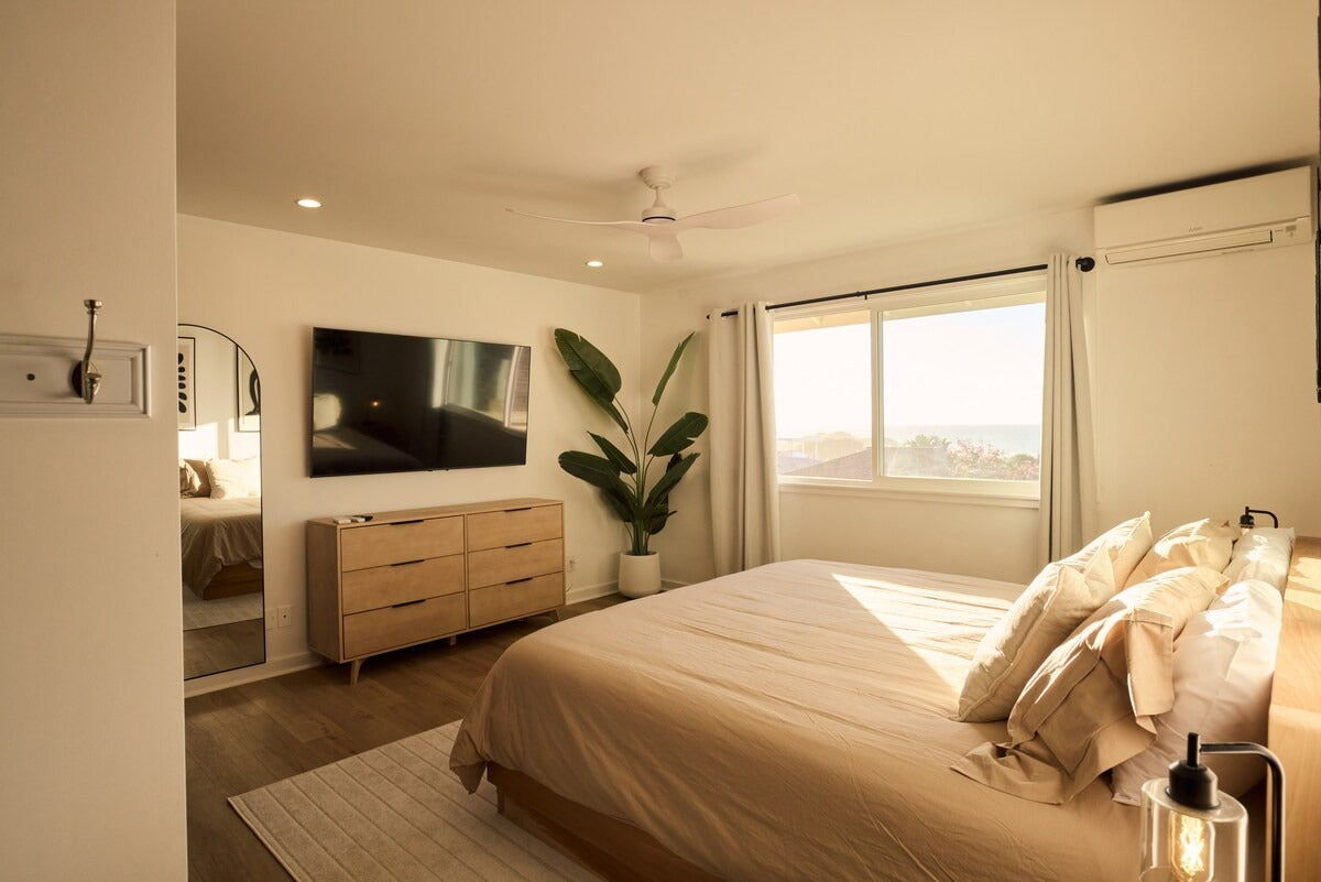 Luxury family villa with Ocean views - 5 Bed - NS