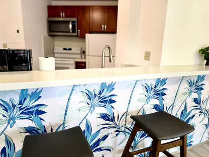 Honolulu Ocean View Condo w/ Free Parking