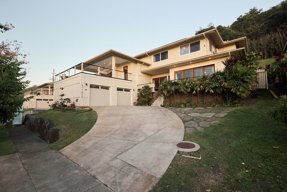 Luxury family villa with Ocean views - 5 Bed - NS