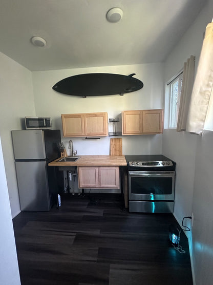 North shore Studio with sauna! - Walk to beach!