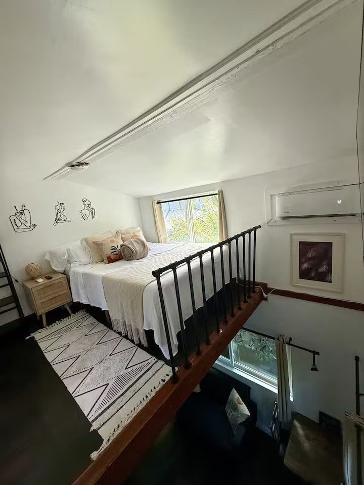 North shore Studio with sauna! - Walk to beach!