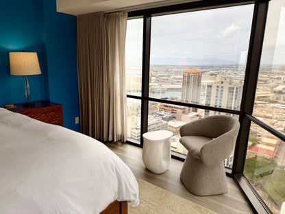 Honolulu Ocean View Condo w/ Free Parking