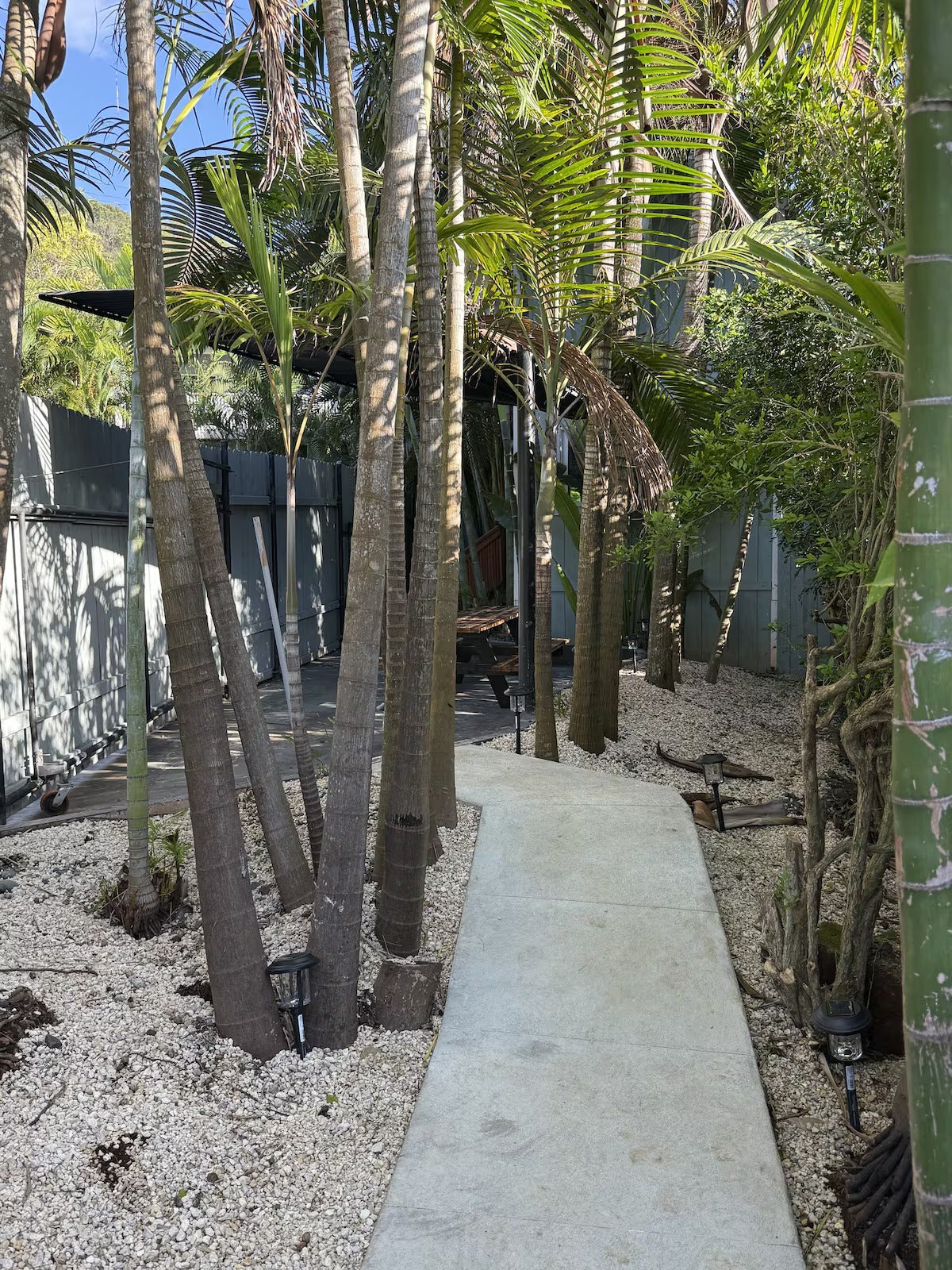 North shore Studio with sauna! - Walk to beach!