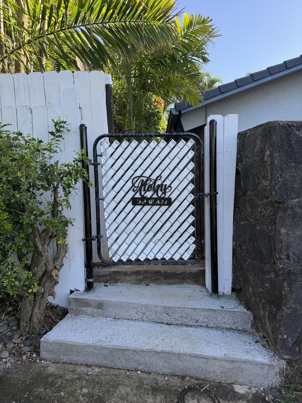 North shore Studio with sauna! - Walk to beach!