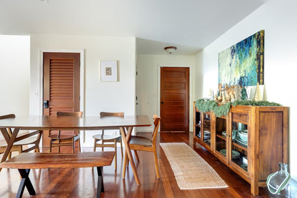 Laʻau Paina Beachfront Estate | House + Cottage