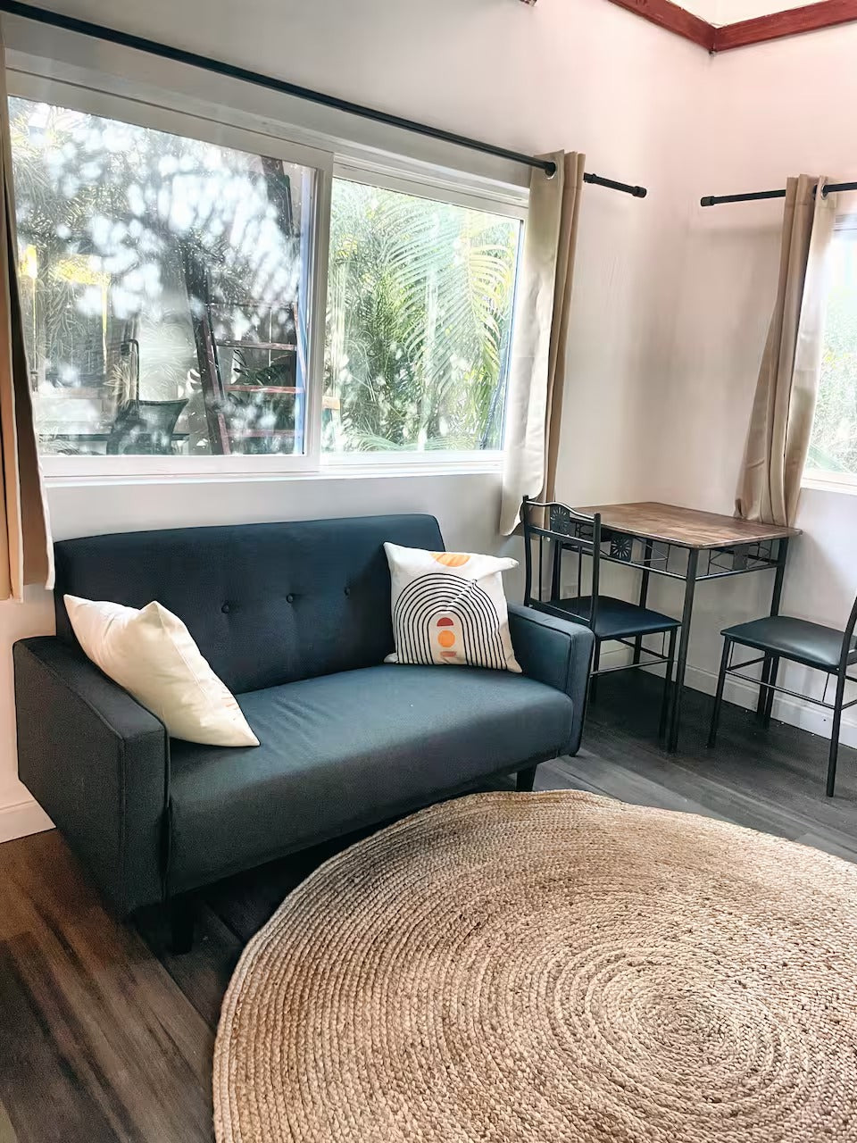 North shore Studio with sauna! - Walk to beach!