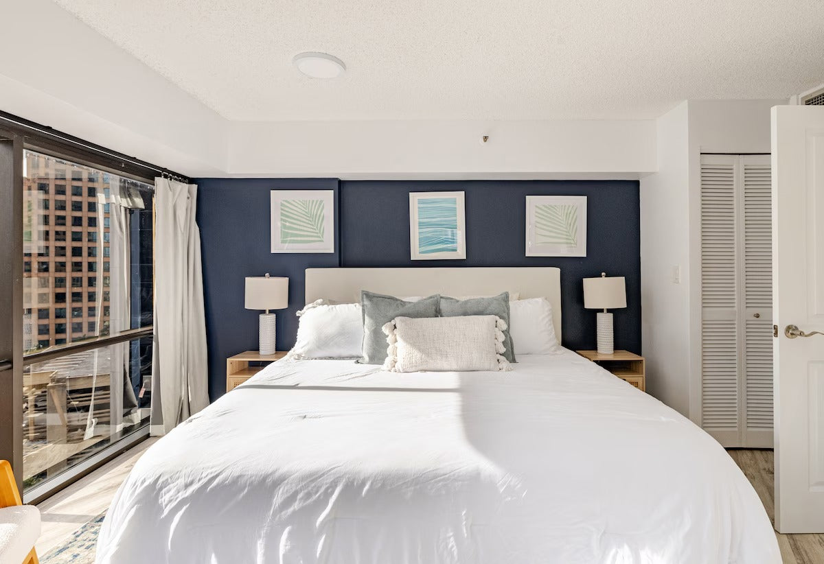 Honolulu Mountain View Condo w/ Free Parking