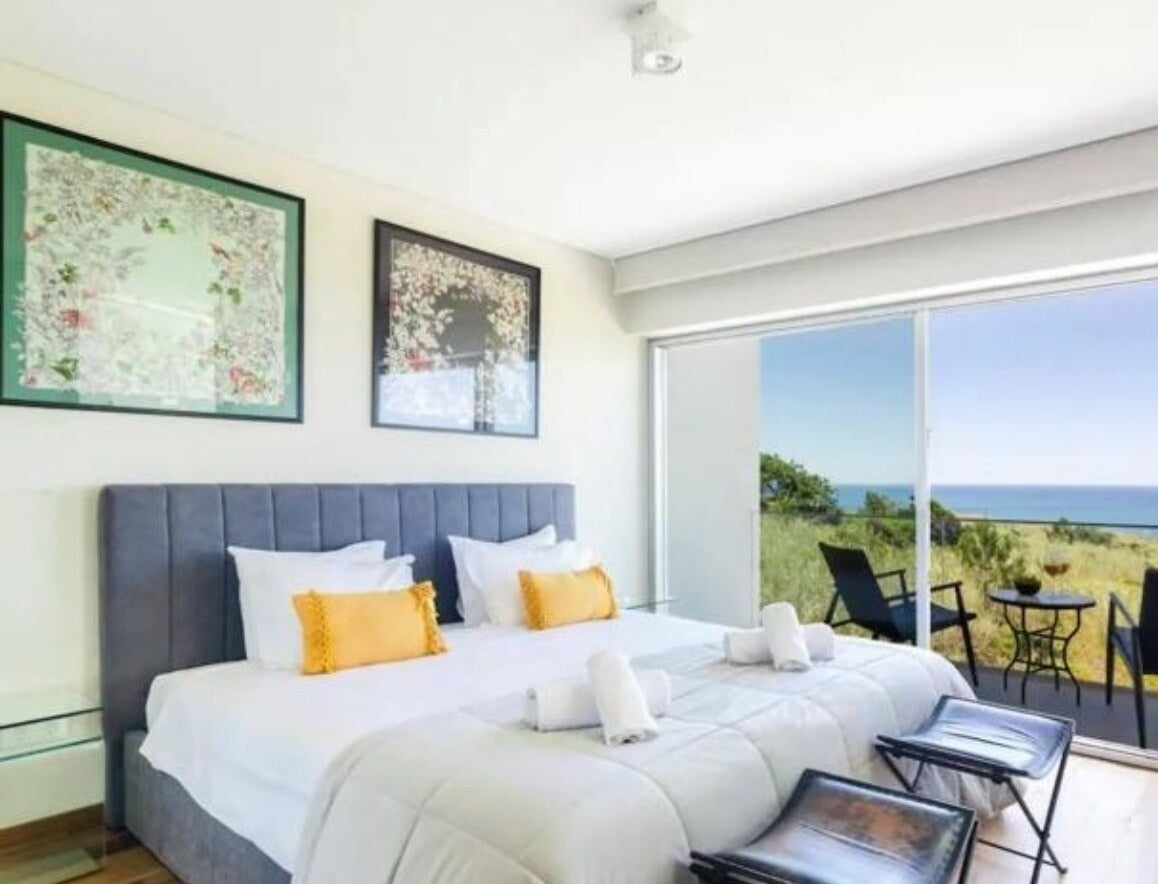 Enjoy 100ft Wave from Bed