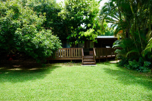 Ohi' a 'ai Cabin - The Mountain Apple Cabin