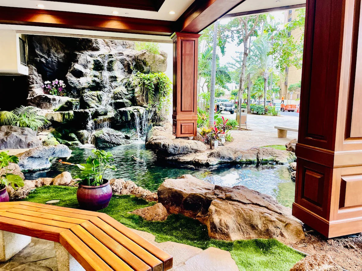 Renovated Waikiki Banyan w/ Diamond Head View