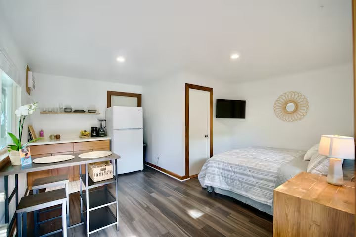 Oceanfront Studio at Shark's Cove #4- Partial Views