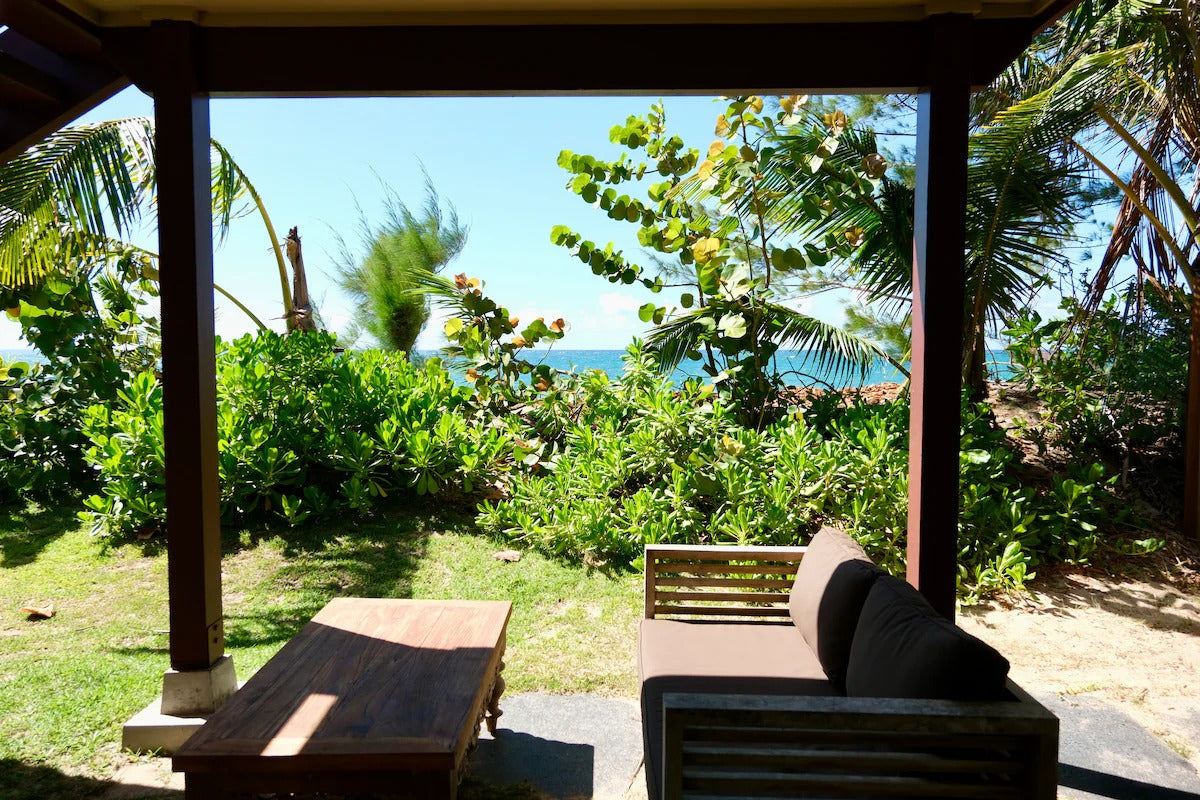 Oceanfront Studio - 100 Foot Wave Getaways