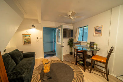 Waimea Bay Studio With Sauna - Walk to beach!