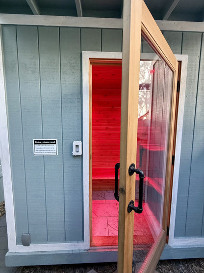 Waimea Bay Studio With Sauna - Walk to beach!