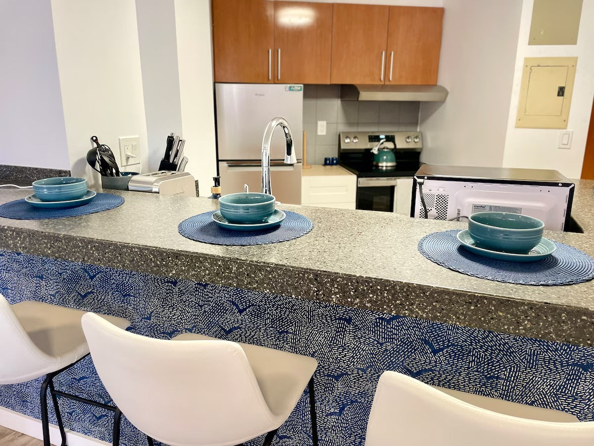 Honolulu Mountain View Condo w/ Free Parking