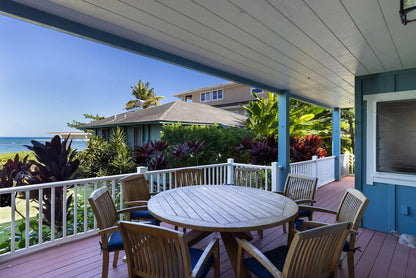Laʻau Paina Beachfront Estate | House + Cottage